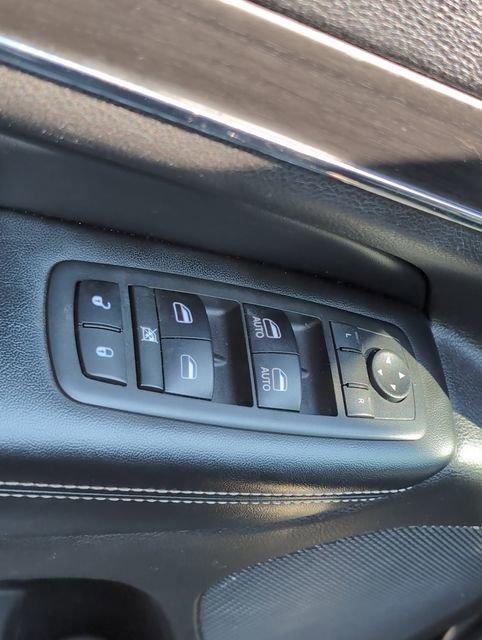 used 2017 Jeep Grand Cherokee car, priced at $15,999