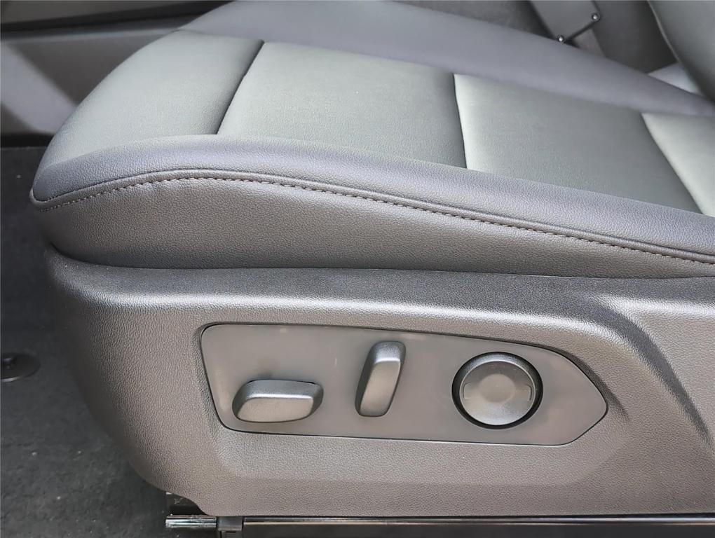 new 2026 Chevrolet Colorado car, priced at $41,403