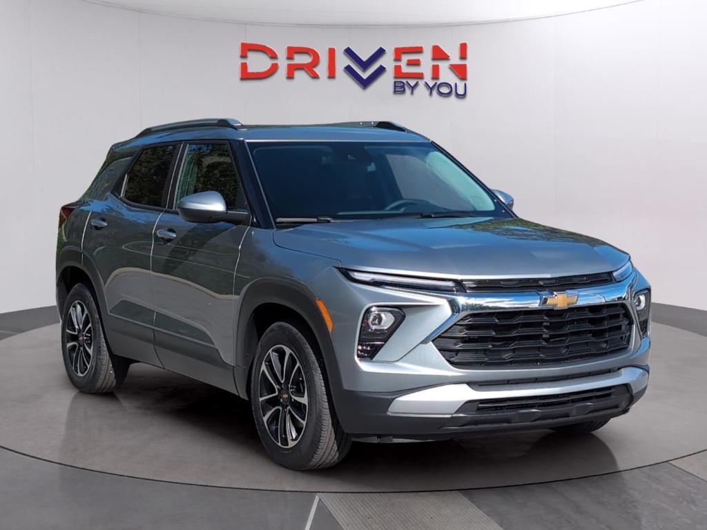 new 2026 Chevrolet TrailBlazer car, priced at $26,042