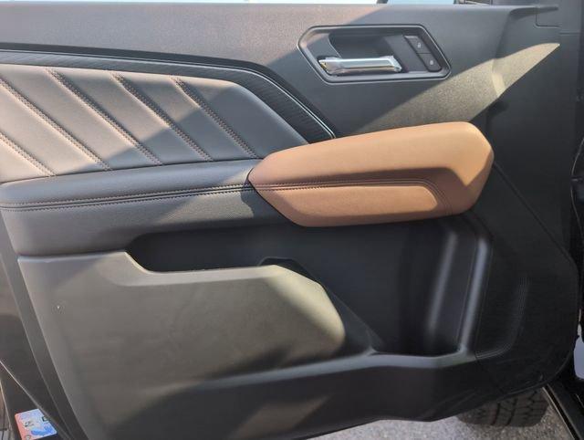 new 2025 GMC Canyon car, priced at $51,564