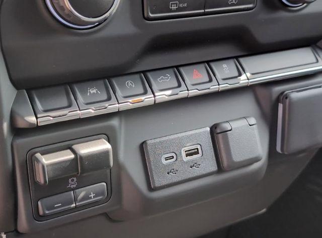 new 2025 Chevrolet Silverado 1500 car, priced at $44,103