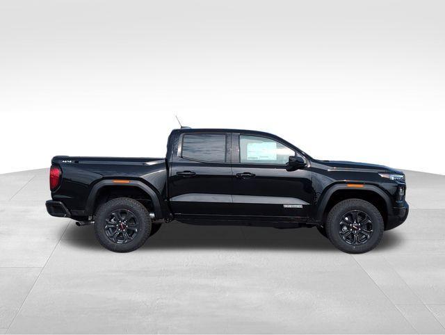 new 2025 GMC Canyon car, priced at $45,329