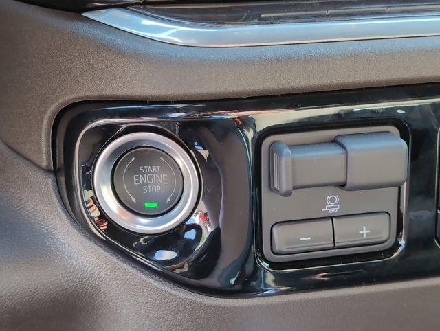 new 2025 Chevrolet Silverado 2500 car, priced at $67,376