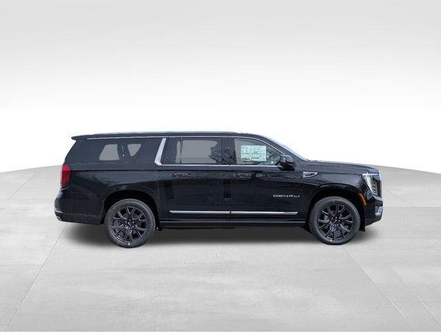 new 2025 GMC Yukon XL car, priced at $89,260