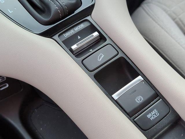 used 2024 Honda HR-V car, priced at $24,499