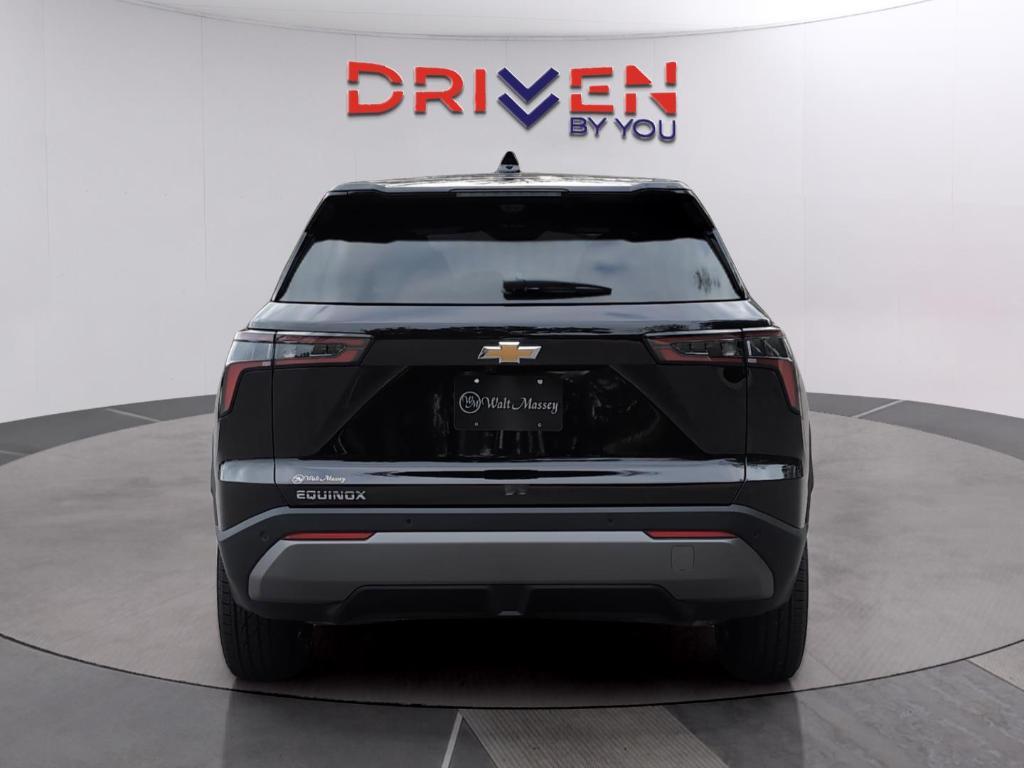 new 2026 Chevrolet Equinox car, priced at $31,387