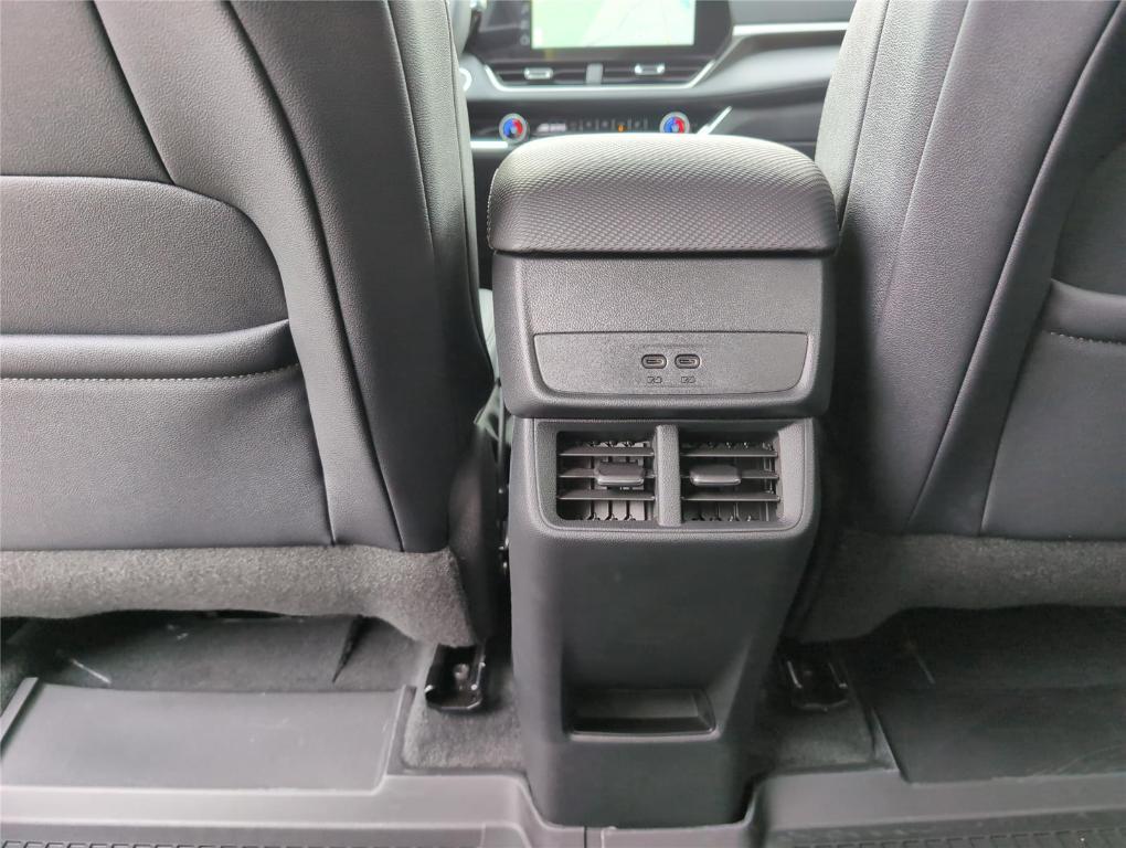 new 2026 Chevrolet Equinox car, priced at $31,387