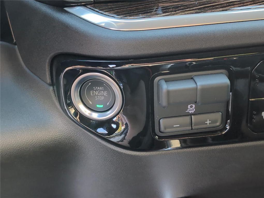 new 2026 GMC Sierra 1500 car, priced at $52,319