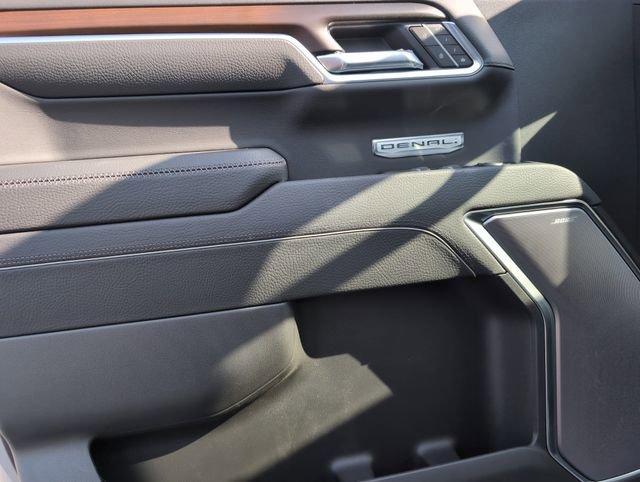 new 2025 GMC Sierra 1500 car, priced at $67,500