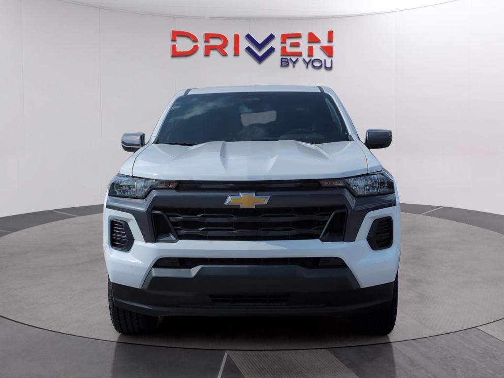 new 2025 Chevrolet Colorado car, priced at $32,618