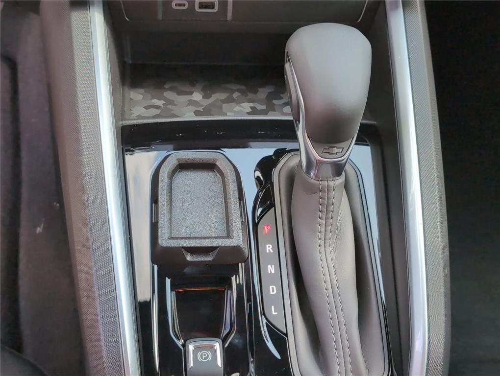 new 2025 Chevrolet Colorado car, priced at $33,048