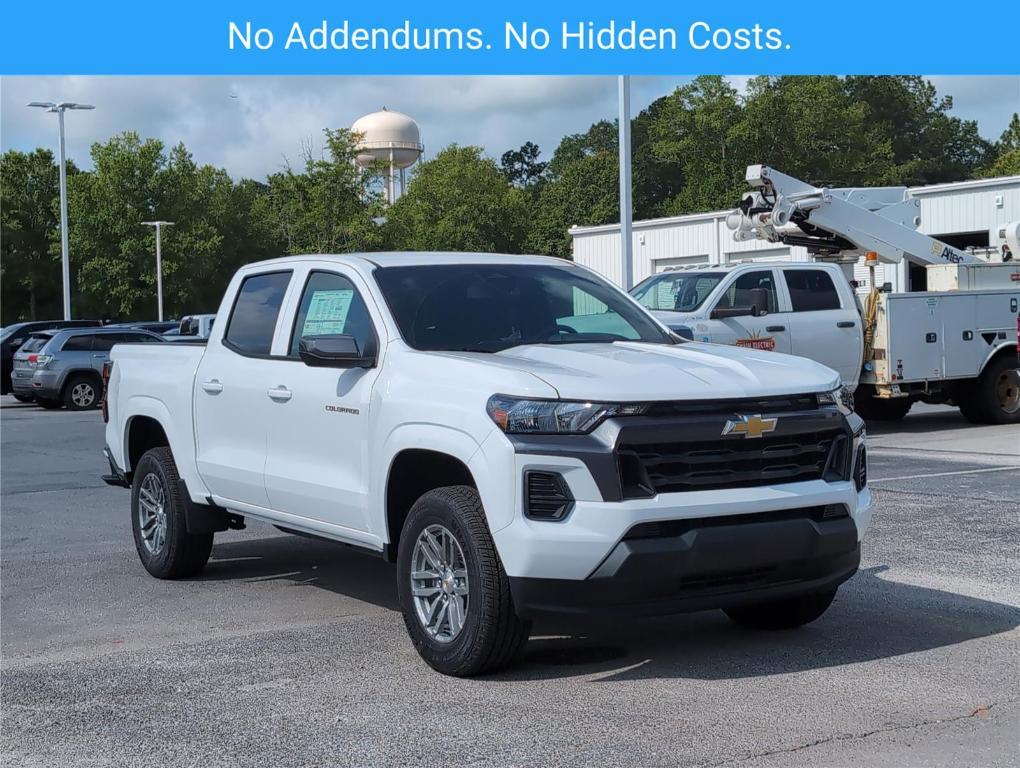 new 2025 Chevrolet Colorado car, priced at $33,048