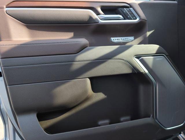 new 2025 GMC Sierra 1500 car, priced at $73,553