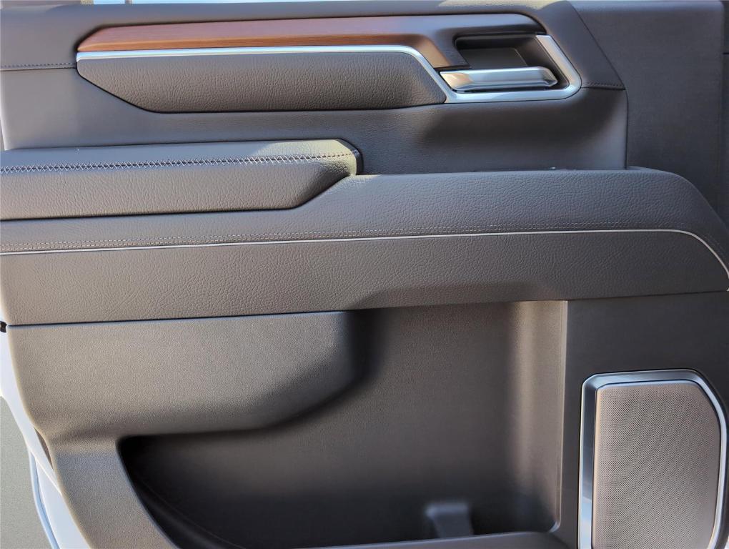 new 2026 GMC Sierra 2500 car, priced at $87,954