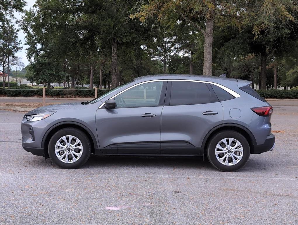 used 2024 Ford Escape car, priced at $20,999