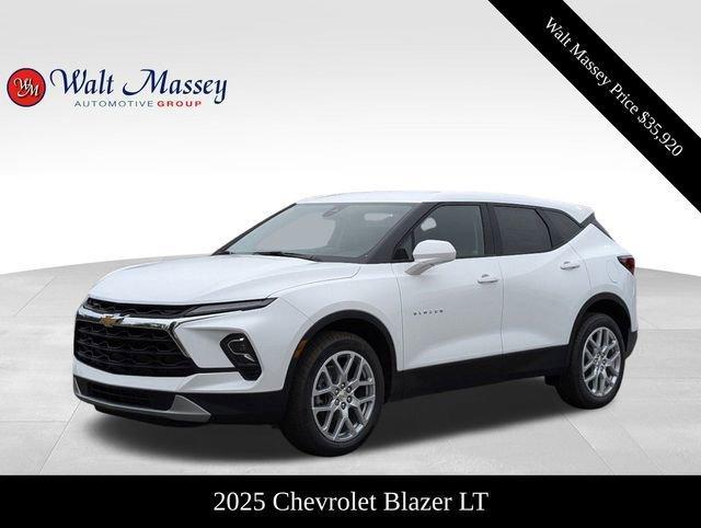 new 2025 Chevrolet Blazer car, priced at $35,920