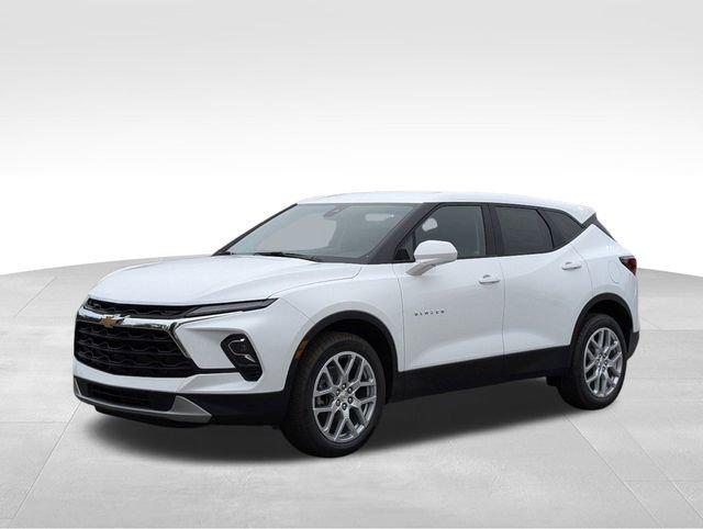 new 2025 Chevrolet Blazer car, priced at $36,420