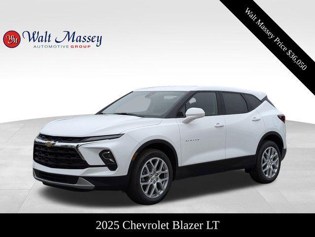 new 2025 Chevrolet Blazer car, priced at $36,050