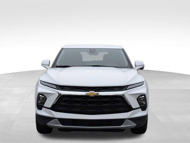 new 2025 Chevrolet Blazer car, priced at $36,920