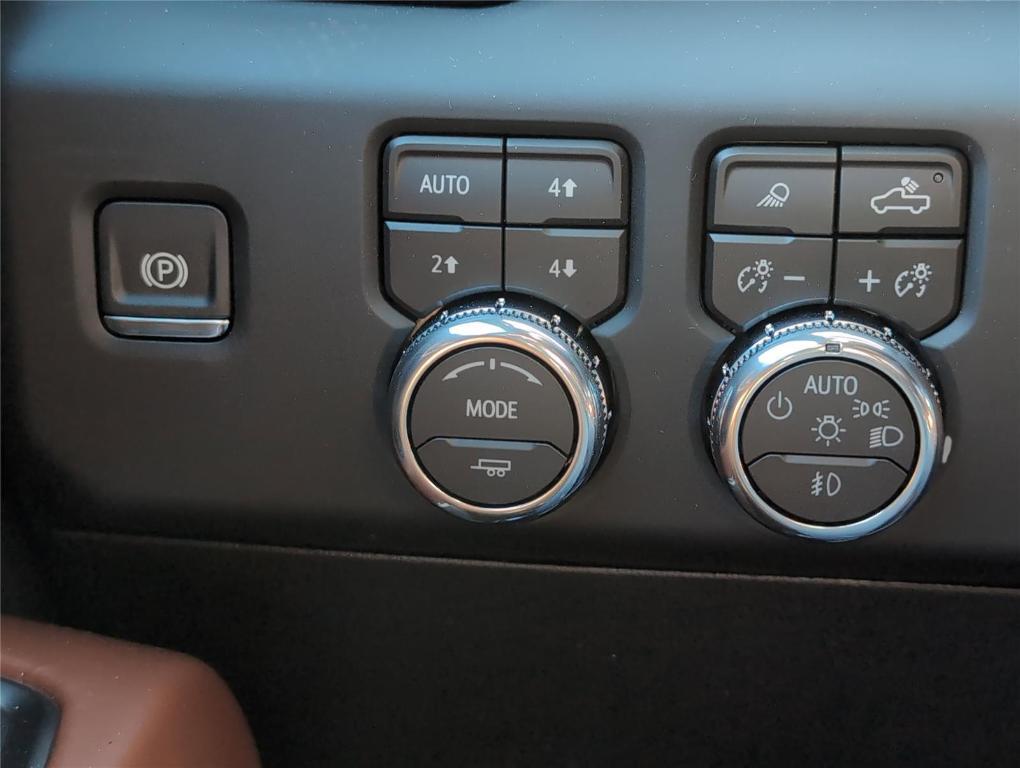 new 2026 GMC Sierra 2500 car, priced at $89,818