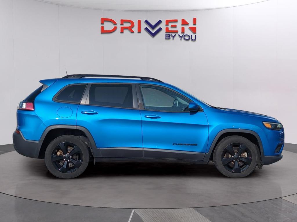 used 2020 Jeep Cherokee car, priced at $15,699