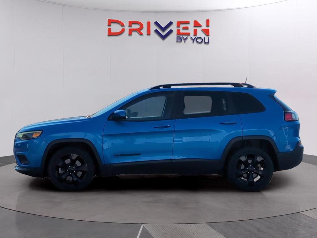 used 2020 Jeep Cherokee car, priced at $15,699