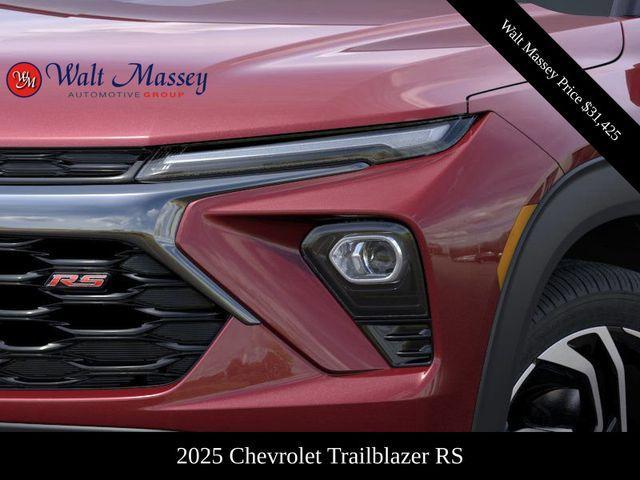 new 2025 Chevrolet TrailBlazer car, priced at $31,425