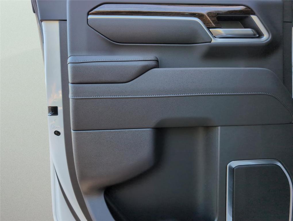 new 2026 GMC Sierra 2500 car, priced at $56,804