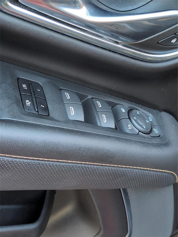 used 2023 GMC Yukon car, priced at $54,929