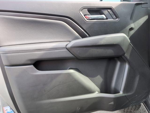 new 2025 GMC Canyon car, priced at $45,732