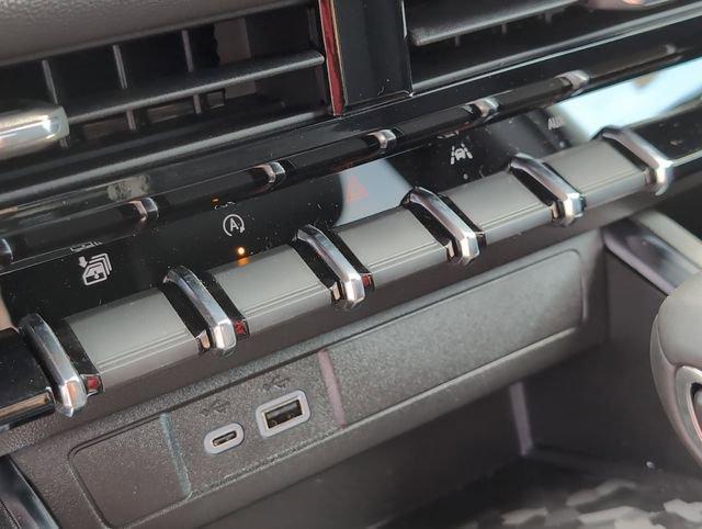 new 2025 GMC Canyon car, priced at $45,732
