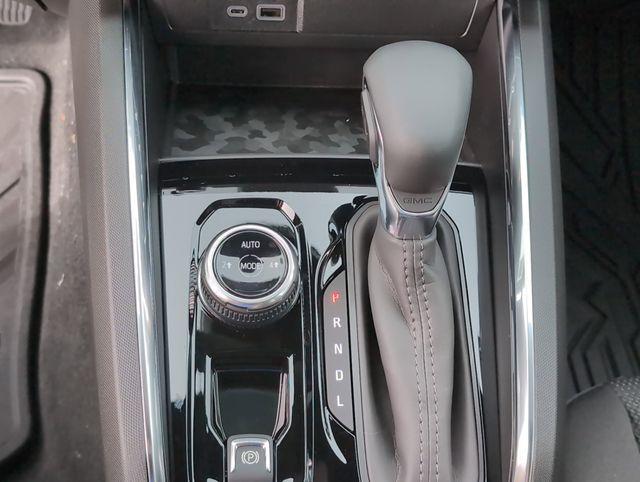 new 2025 GMC Canyon car, priced at $45,178