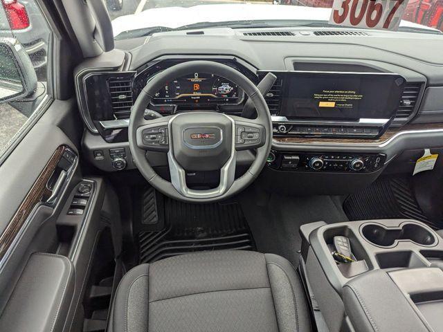 new 2025 GMC Sierra 1500 car, priced at $56,585