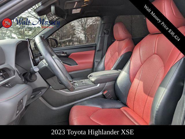 used 2023 Toyota Highlander car, priced at $38,424