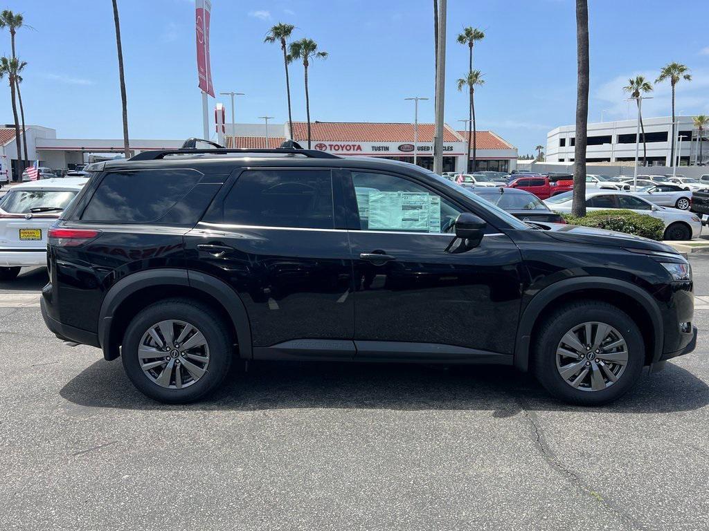 new 2025 Nissan Pathfinder car, priced at $42,445