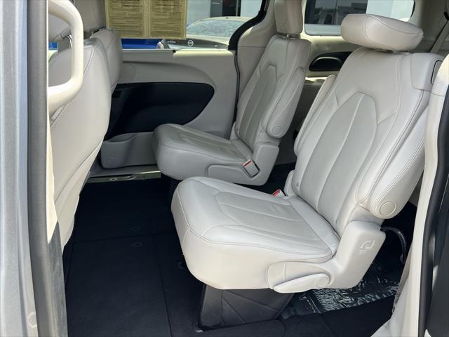 used 2021 Chrysler Pacifica car, priced at $23,498