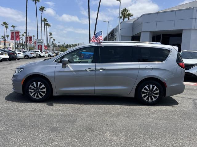 used 2021 Chrysler Pacifica car, priced at $23,498