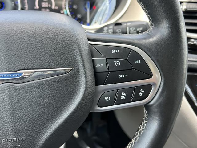 used 2021 Chrysler Pacifica car, priced at $23,498