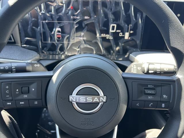 new 2025 Nissan Kicks car, priced at $24,718