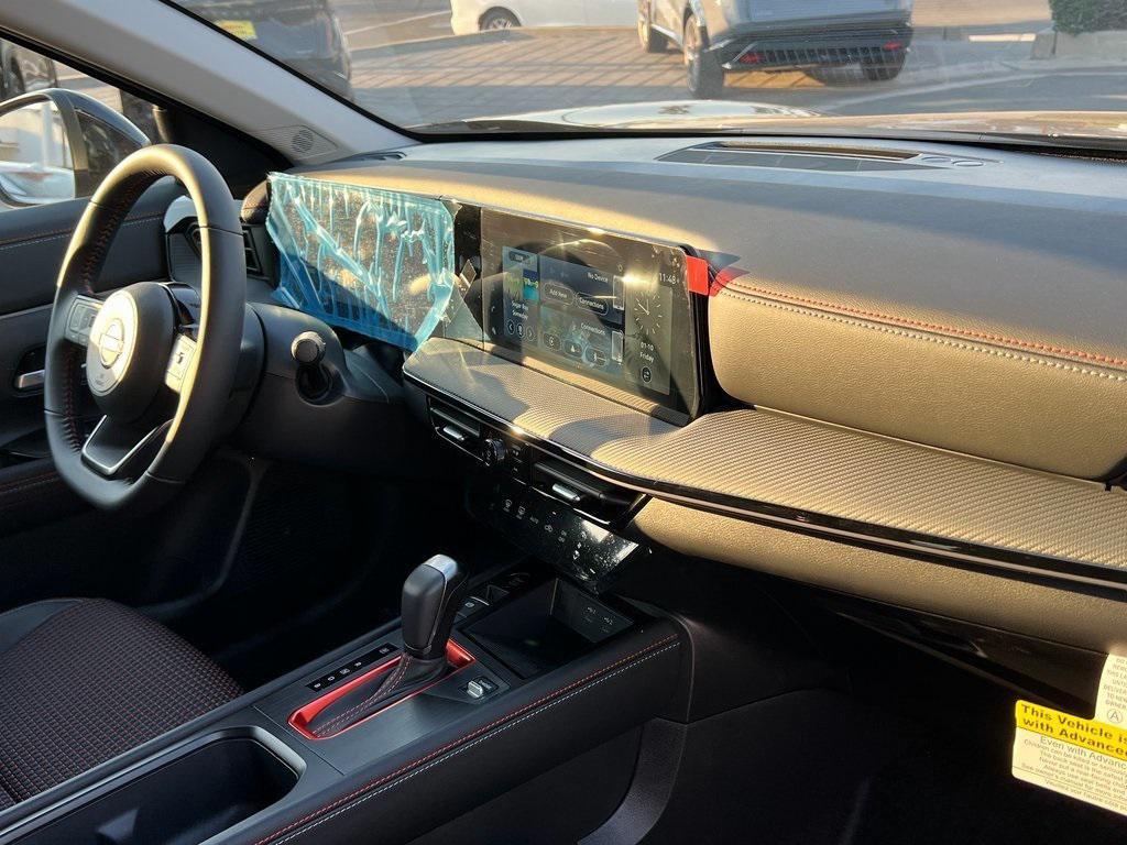 new 2025 Nissan Kicks car, priced at $27,335