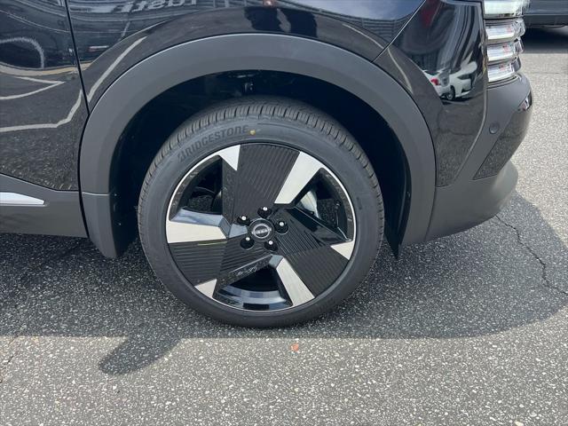 new 2025 Nissan Kicks car, priced at $28,065
