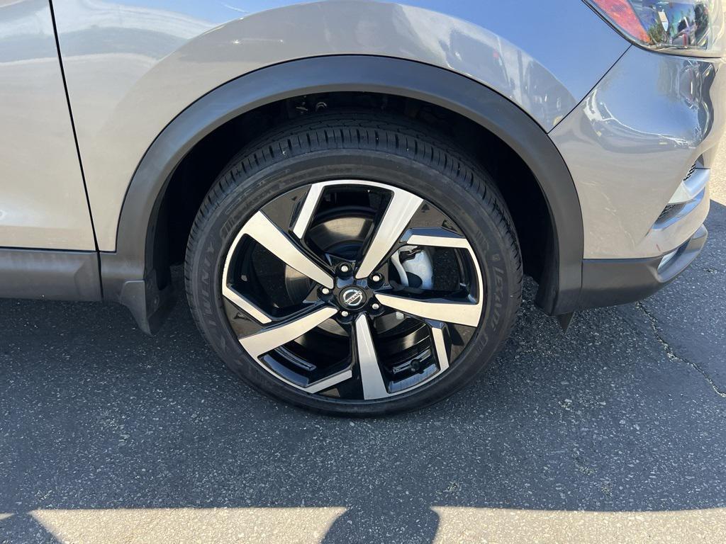 used 2021 Nissan Rogue Sport car, priced at $19,925