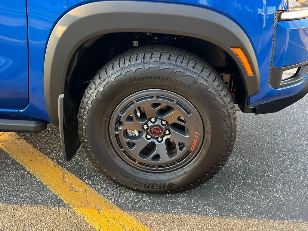 new 2025 Nissan Frontier car, priced at $40,953