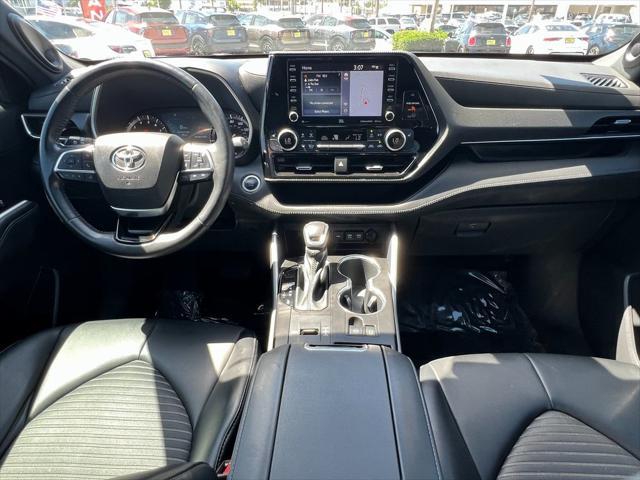 used 2021 Toyota Highlander car, priced at $35,988