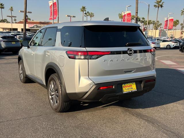 new 2025 Nissan Pathfinder car, priced at $37,865