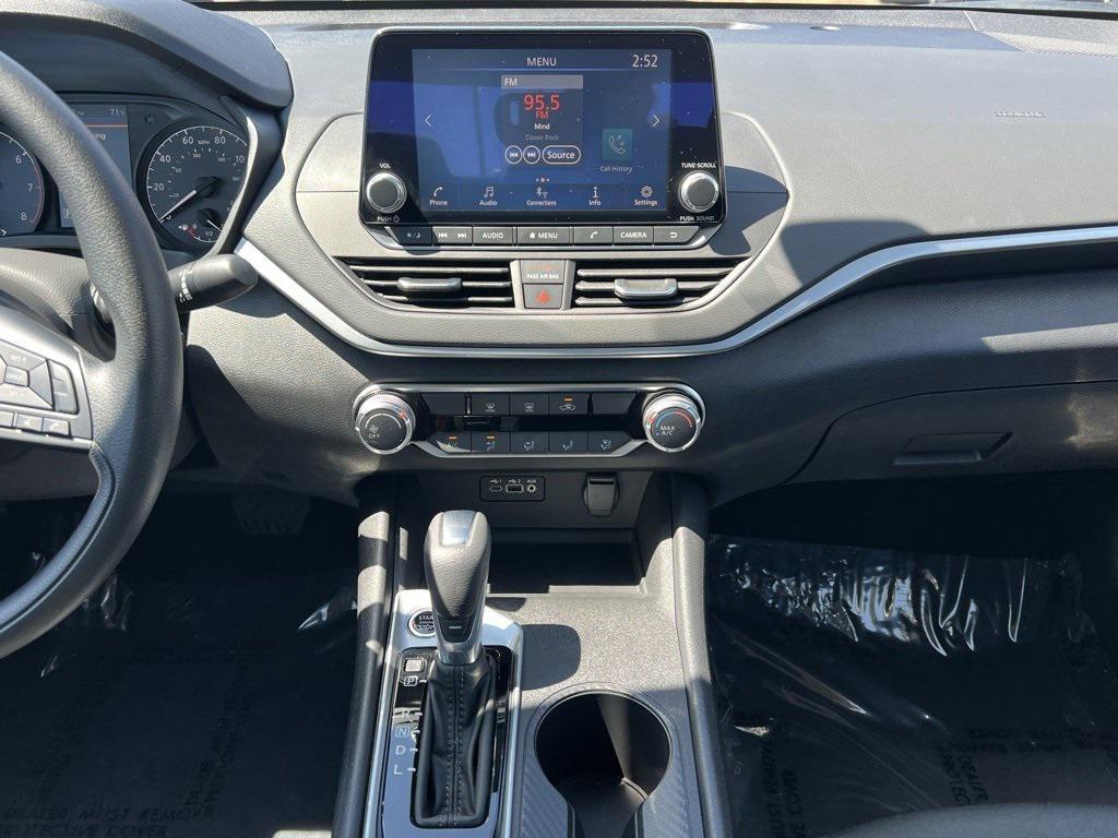 used 2025 Nissan Altima car, priced at $21,825