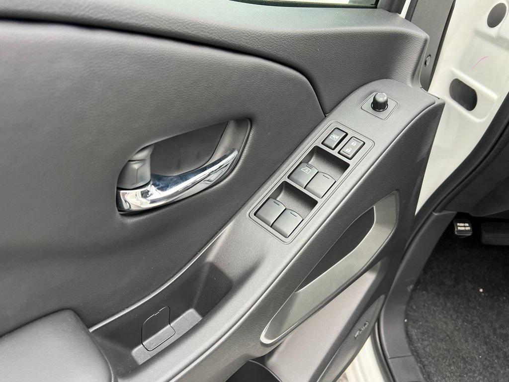 new 2025 Nissan Frontier car, priced at $35,067