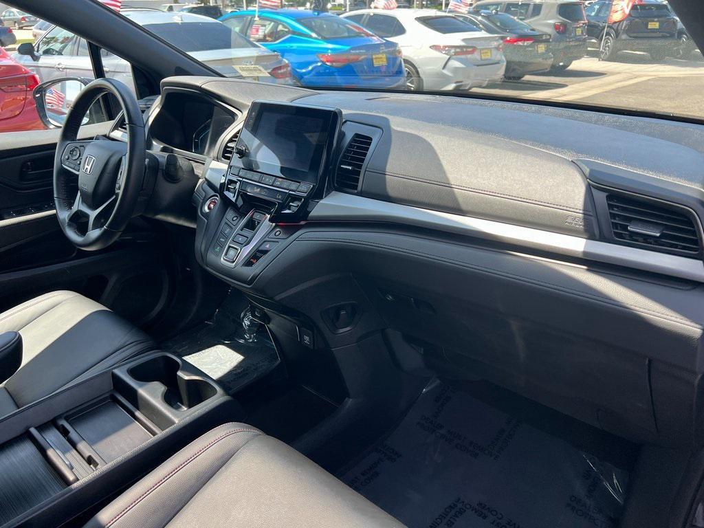 used 2023 Honda Odyssey car, priced at $37,998