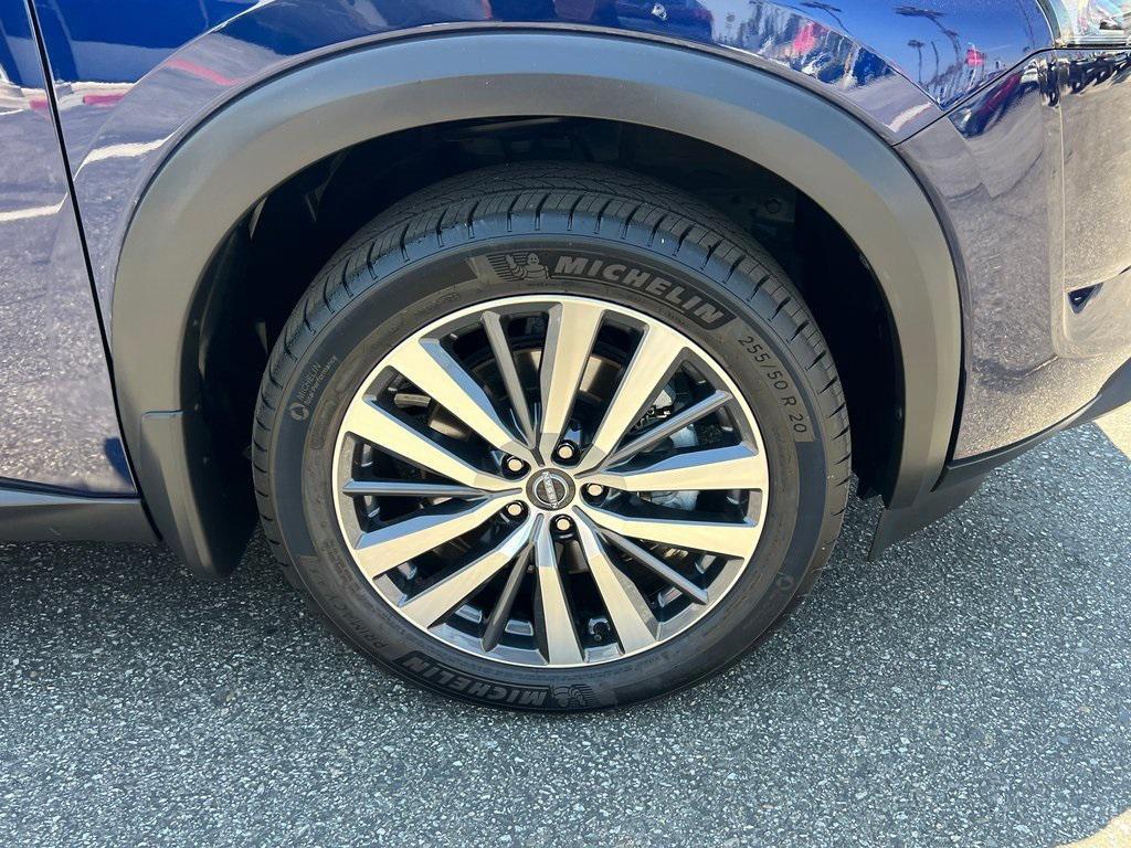 used 2022 Nissan Pathfinder car, priced at $32,832
