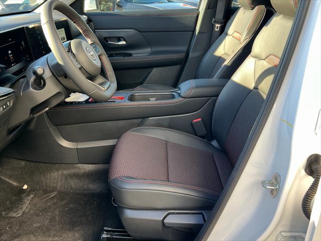 new 2025 Nissan Kicks car, priced at $27,500
